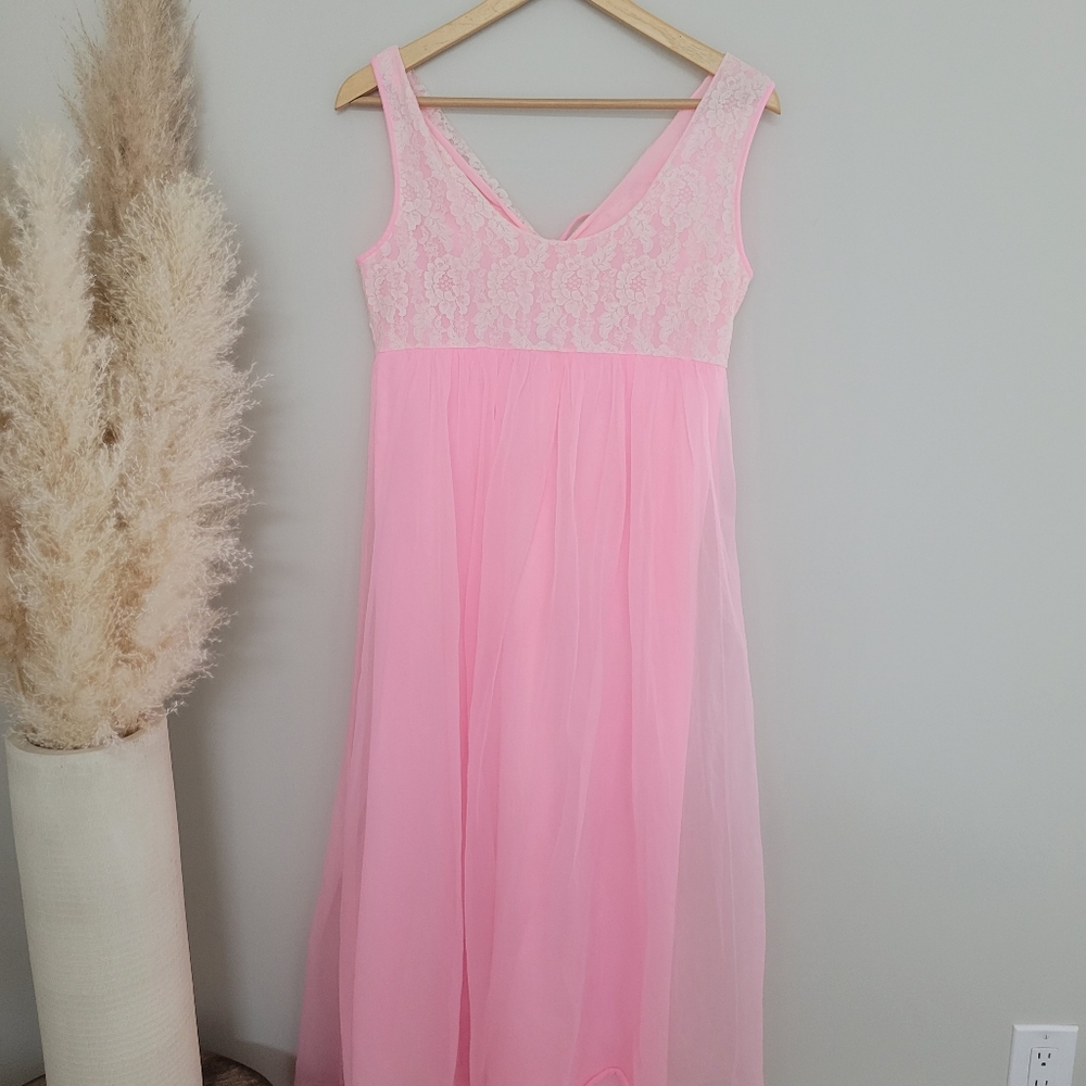 Vintage lace barbiecore ruffle baby doll nightgown lingerie - Picture 7 of 7